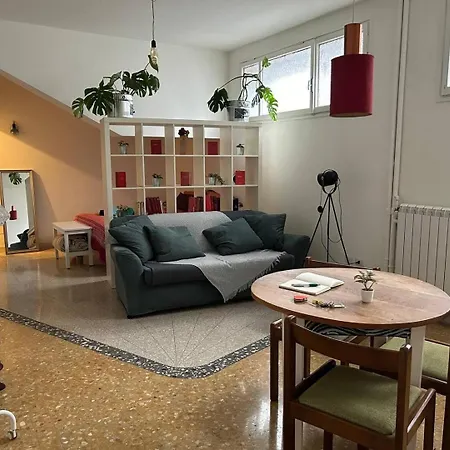 Holiday home That's Theatre House, Near The Colosseum! Rome